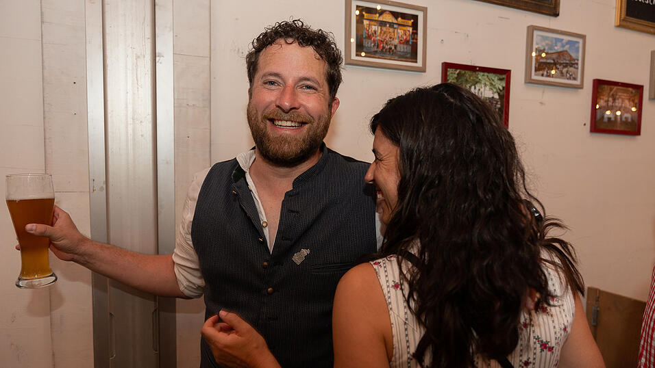 Die Partybilder vom Samstag, 19. August 2023, aus dem Festzelt Greindl. Die Partybilder vom Samstag, 19. August 2023, aus dem Festzelt Greindl.