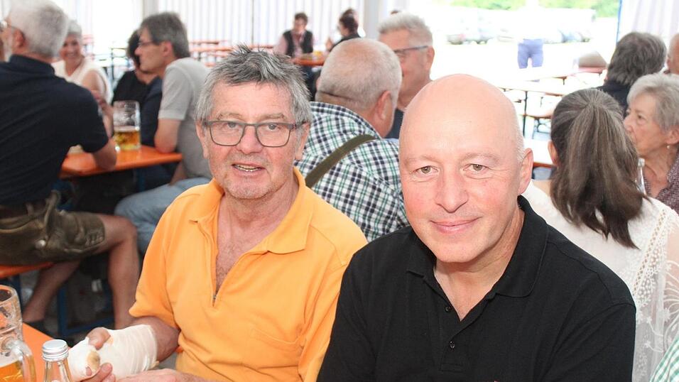 Zur Musik von Headless wurde ausgelassen gefeiert.