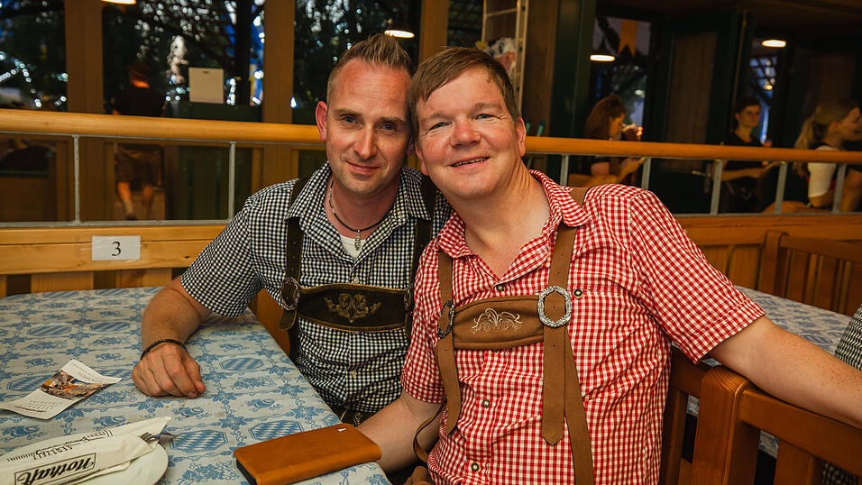 Die Partybilder vom Donnerstag, 15. August, aus dem Festzelt Nothaft. Die Partybilder vom Donnerstag, 15. August, aus dem Festzelt Nothaft.