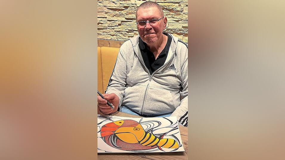 Uwe Frank malt gerne im Caf&eacute; Brunner in Burgweinting.