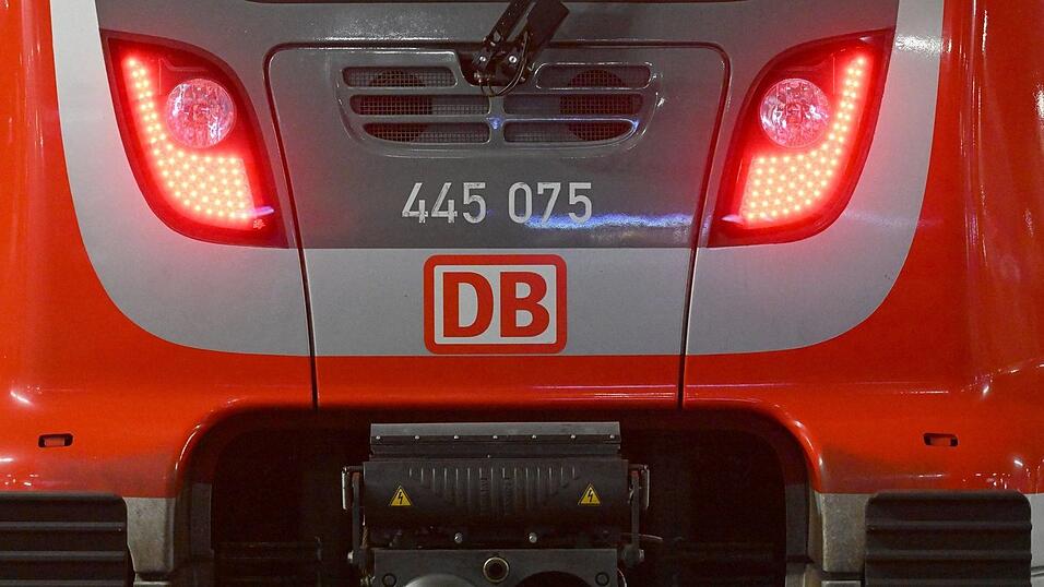 Als Ursache für den Schmorgeruch wird ein technischer Defekt vermutet, so ein Bundespolizeisprecher. (Symbolbild)