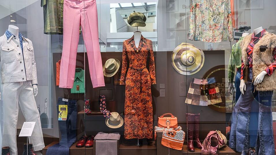 Die Ausstellungsmacher wollen viel näher am Alltag der Menschen erzählen - etwa mit Mode und Musik.
