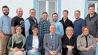 Die Kandidatinnen und Kandidaten des Wahlvorschlags CSU-Freie Wählergemeinschaft Neufraunhofen. Die Kandidatinnen und Kandidaten des Wahlvorschlags CSU-Freie Wählergemeinschaft Neufraunhofen.