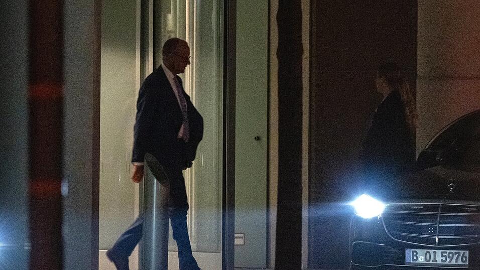 Zum ersten Mal seit den Reformbeschlüssen im Juli trafen sich die Spitzen von Union und SPD im Koalitionsausschuss. Zum ersten Mal seit den Reformbeschlüssen im Juli trafen sich die Spitzen von Union und SPD im Koalitionsausschuss.