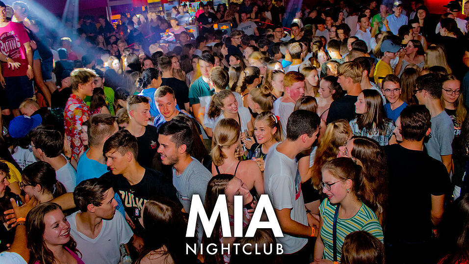 Beste Stimmung auf der Oberstufenparty im Mia Nightclub in Cham. Beste Stimmung auf der Oberstufenparty im Mia Nightclub in Cham.