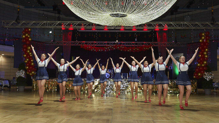 Mit dem SPD-Ball wurde am Samstag die Ballsaison in Straubing eröffnet. Mit dem SPD-Ball wurde am Samstag die Ballsaison in Straubing eröffnet.
