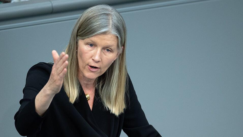 Ann-Veruschka Jurisch (FDP) hält ein zentrales Steuerungsgremium für Sicherheitsfragen für notwendig.