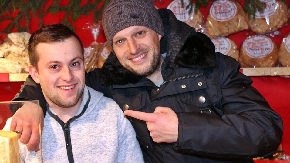 Der traditionelle Christkindlmarkt in Landshut z&auml;hlt zweifelsfrei zu den sch&ouml;nsten Bayerns. Daher pilgerten auch am Samstag, 15. Dezember, wieder etliche Besucher aus Nah und Fern zur Freyung.