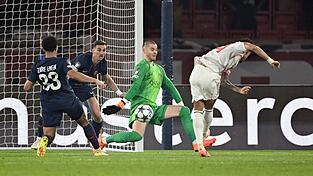 Luis Díaz (r) erzielt das frühe 1:0 für Bayern. Luis Díaz (r) erzielt das frühe 1:0 für Bayern.