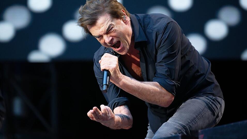 Die Toten Hosen mit Frontmann Campino befinden sich auf Abschiedstour. (Archivbild)