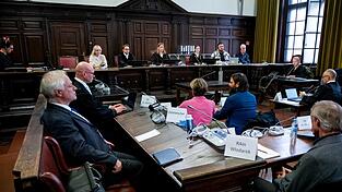 Die Nebenklage gab eine Erklärung zu Blocks Aussage ab. Die Nebenklage gab eine Erklärung zu Blocks Aussage ab.
