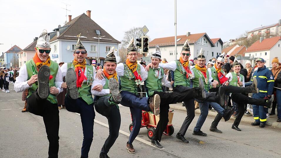 Beim Bogener Faschingsumzug war einiges geboten.