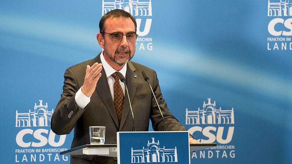«Die Freien Wähler haben dem bürgerlichen Lager und der Stimme Bayerns geschadet», beklagt CSU-Landtagsfraktionschef Klaus Holetschek. (Archivbild)