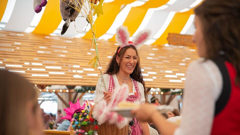 Die Partybilder vom Freitag, 12. August 2022, aus dem Festzelt Nothaft.