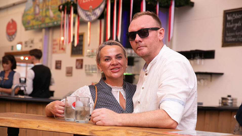 Die Partybilder vom Freitag, 15. August, aus dem Festzelt Greindl. Die Partybilder vom Freitag, 15. August, aus dem Festzelt Greindl.