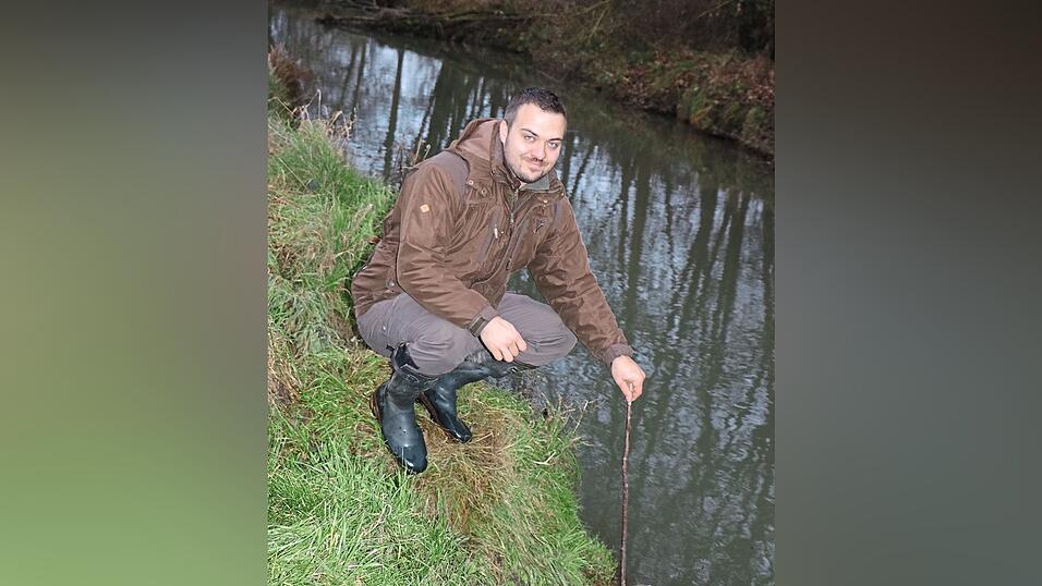 Sebastian Riedl muss mit dem Abfang die Bisampopulation einschr&auml;nken.
