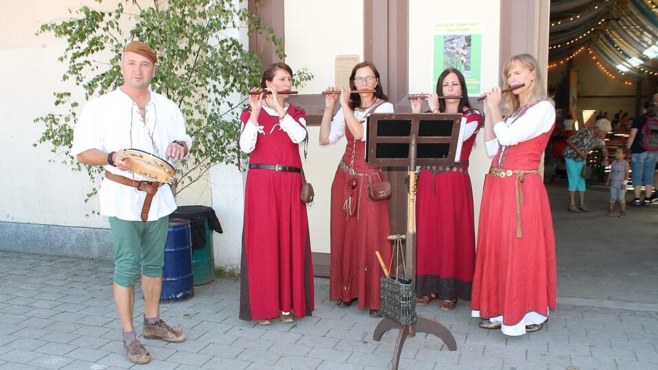 Eindrücke von der Langen Nacht des Spielmannszuges 'Grenzfähnlein'. Eindrücke von der Langen Nacht des Spielmannszuges 'Grenzfähnlein'.