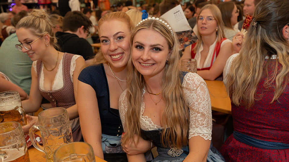 Die Partybilder vom Samstag, 12. August 2023, aus dem Festzelt Nothaft. Die Partybilder vom Samstag, 12. August 2023, aus dem Festzelt Nothaft.