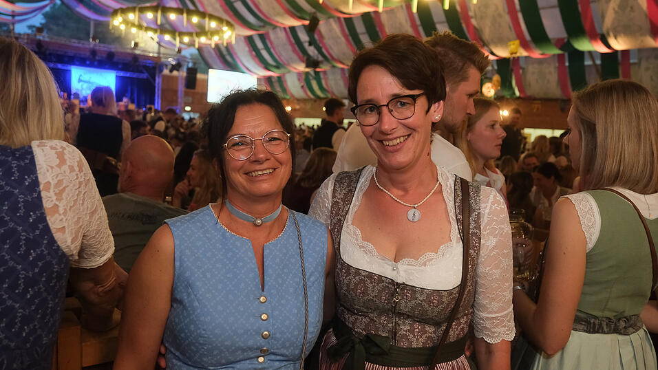 Die Partybilder vom Dienstag, 15. August 2023, aus dem Festzelt Weckmann.