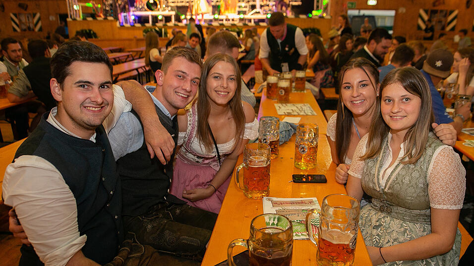 Die Partybilder von Montag, 22. August 2022, aus dem Festzelt Weckmann. 