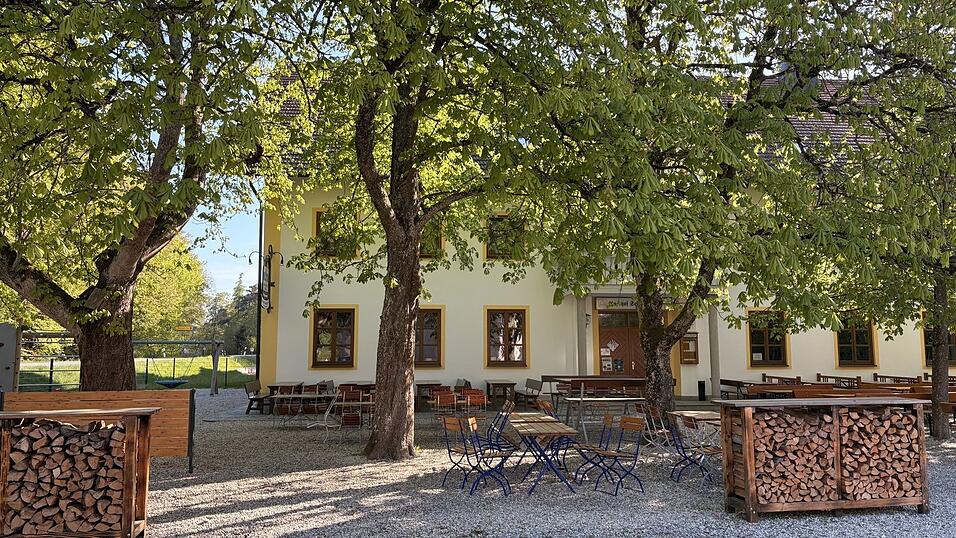 Seit mittlerweile sieben Generationen befindet sich der Gasthof am Dreifaltigkeitsberg im direkten Besitz der Familie Scheuenpflug.