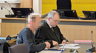 Nicht nur Strafverteidiger Andreas Lösche stutzte, als er von dem „Vorbereitungstreffen“ hörte. Nicht nur Strafverteidiger Andreas Lösche stutzte, als er von dem „Vorbereitungstreffen“ hörte.