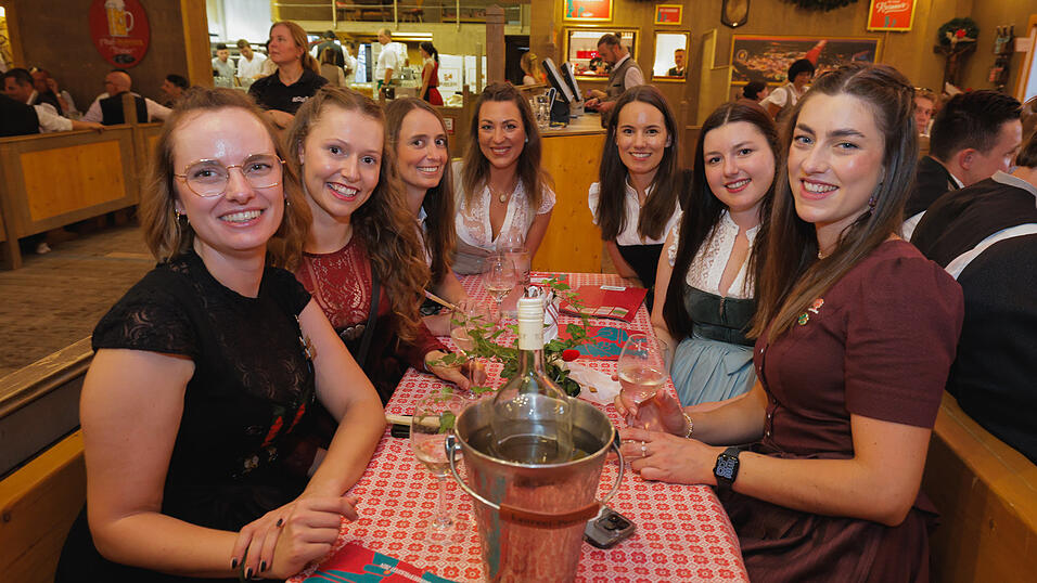 Die Partybilder vom Samstag, 10. August 2024, aus dem Festzelt Kr&ouml;nner.