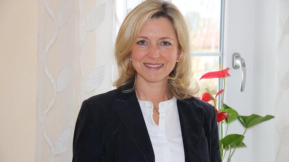 Michaela Sibler regelt alles daheim, w&auml;hrend ihr Mann Bernd von Termin zu Termin eilt.