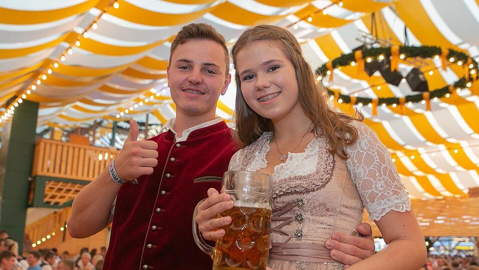 Die Partybilder von Montag, 15. August 2022, aus dem Festzelt Nothaft.