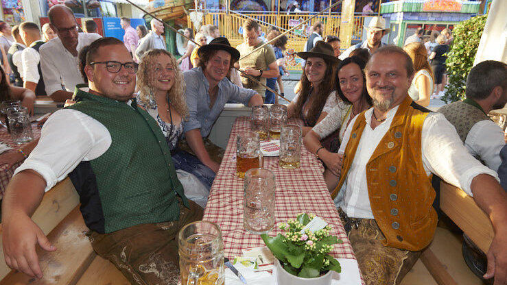 Die Partybilder vom Samstag, 13. August 2022, aus dem Festzelt Lechner.