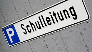 In Bayern werden Schulleiter mancherorts auch l&auml;nger gesucht. (Symbolbild)