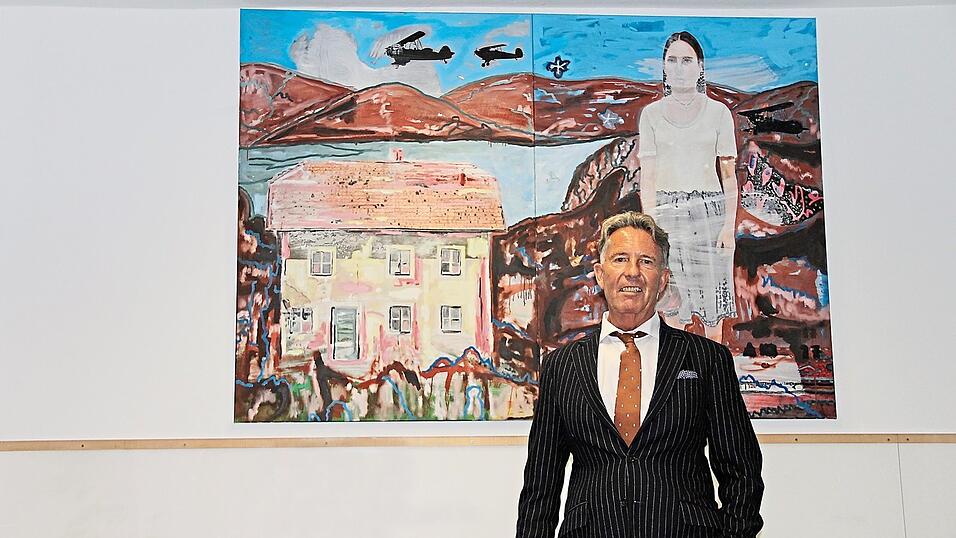 Heinrich Alexander Miller vor einem seiner großformatigen Gemälde. Bisher malte er etwa 15 Bilder pro Jahr und stellte sie regelmäßig in seiner Praxis aus. Ab morgen ist er nur noch künstlerisch tätig. Heinrich Alexander Miller vor einem seiner großformatigen Gemälde. Bisher malte er etwa 15 Bilder pro Jahr und stellte sie regelmäßig in seiner Praxis aus. Ab morgen ist er nur noch künstlerisch tätig.