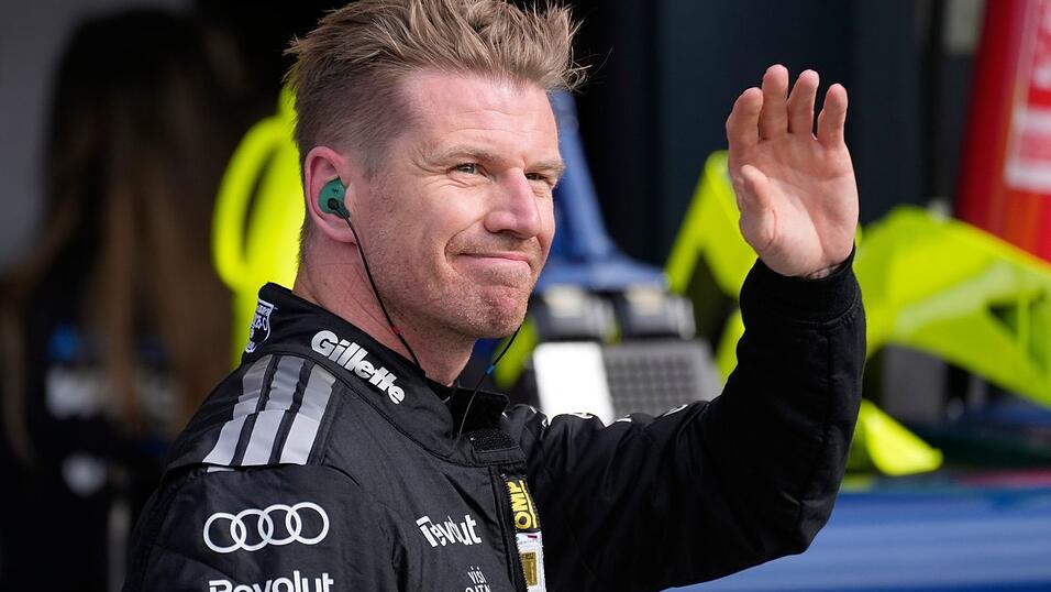 Nico Hülkenberg wird auch im zweiten Audi-Jahr fürs deutsche Team fahren. (Archivbild) Nico Hülkenberg wird auch im zweiten Audi-Jahr fürs deutsche Team fahren. (Archivbild)