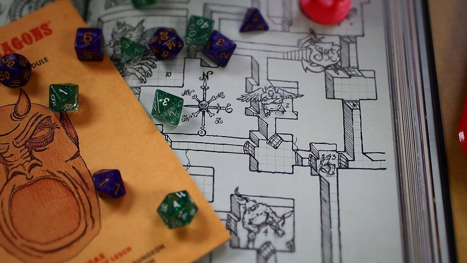 Rollenspiele wie &bdquo;Dungeons & Dragons&ldquo; sind beliebt wie lange nicht mehr &ndash; vor allem bei jungen Spielern. Laut Statistik der &bdquo;D&D&ldquo;-Hersteller &bdquo;Wizards of the Coast&ldquo; sind 60 Prozent der Spieler zwischen 20 und 35 Jahre alt.&nbsp;