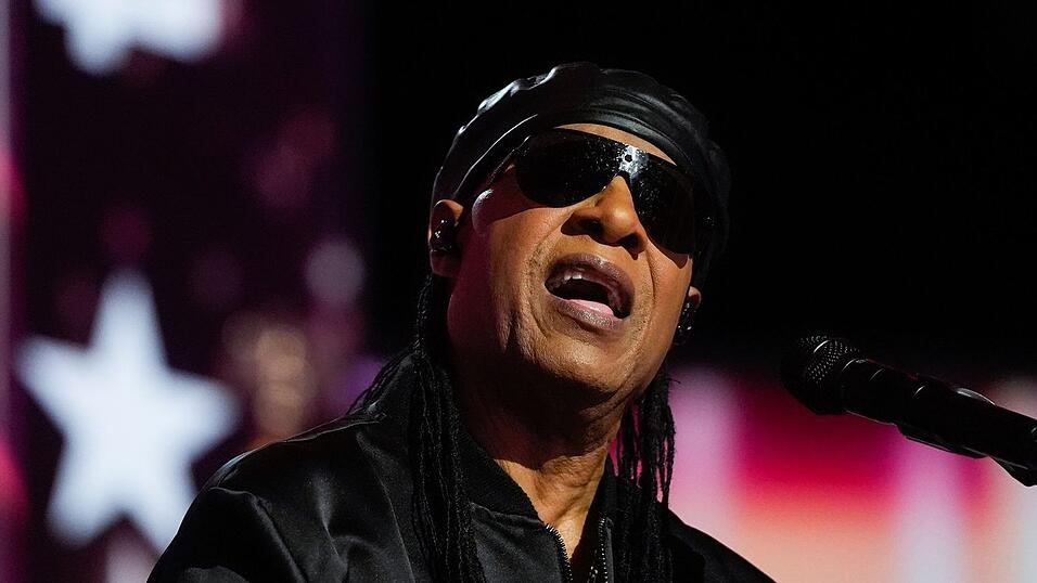 «Wir leben seit fünfzig Jahren mit 'Songs in the Key of Life', aber es gibt noch mehr zu hören», so Stevie Wonder. (Archivbild) «Wir leben seit fünfzig Jahren mit 'Songs in the Key of Life', aber es gibt noch mehr zu hören», so Stevie Wonder. (Archivbild)