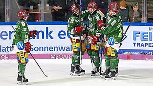 Bestens gelaunt gingen die Deggendorfer bei der „Greilinger-Night“ ins Heimspiel gegen Bayreuth.