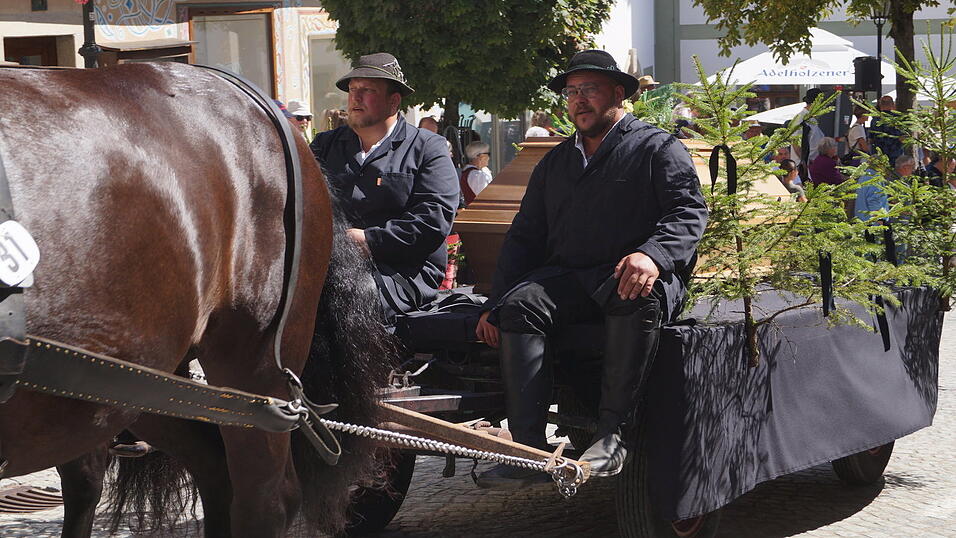 Das war der 35. Bad K&ouml;tztinger Rosstag: Bilder vom Festumzug.