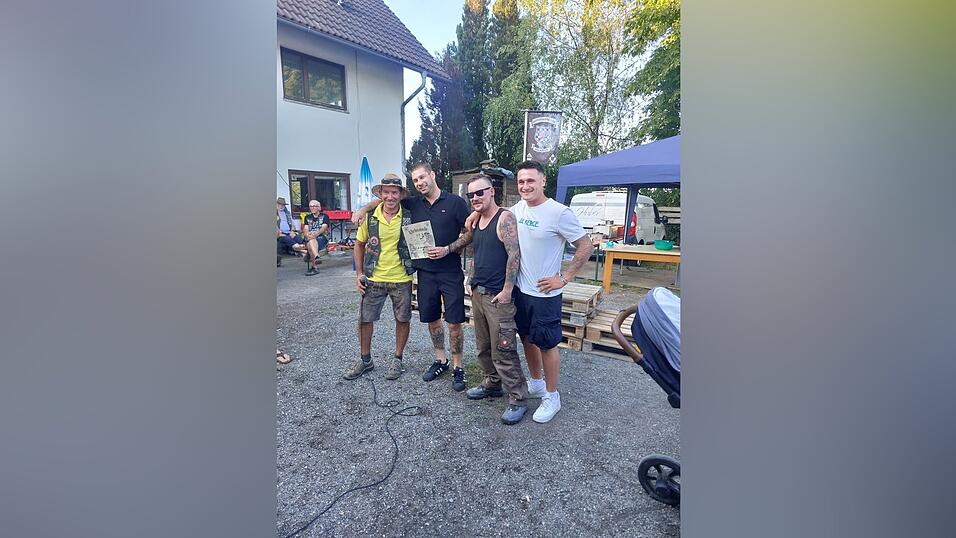 So lief das Mofarennen der Motorradfreunde Adlkofen: So lief das Mofarennen der Motorradfreunde Adlkofen: