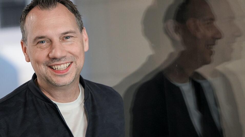 Sebastian Fitzek ist berühmt für spannende Krimis (Archivbild).