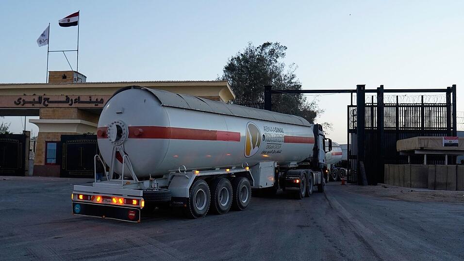 Der Übergang Rafah an der Grenze zu Ägypten ist wichtig für die Lieferung von Hilfsgütern und die Ausreise von Verletzten, die im Ausland behandelt werden sollen. (Archivbild)