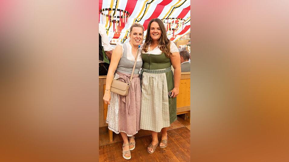 Die Partybilder vom Freitag, 7. August, aus dem Festzelt Krönner. Die Partybilder vom Freitag, 7. August, aus dem Festzelt Krönner.