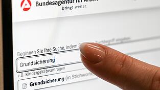 Aus dem B&uuml;rgergeld wird die Grundsicherung. (Symbolbild)