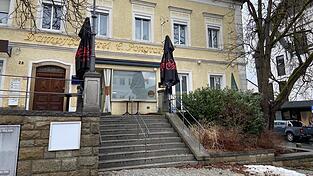 Zuletzt befand sich in dem Anwesen an der Marktstraße 28 die „Tomate“. Nun hat Tanja Männicke die Flächen angemietet. Noch vor Pfingsten will sie dort ein Café eröffnen. Zuletzt befand sich in dem Anwesen an der Marktstraße 28 die „Tomate“. Nun hat Tanja Männicke die Flächen angemietet. Noch vor Pfingsten will sie dort ein Café eröffnen.