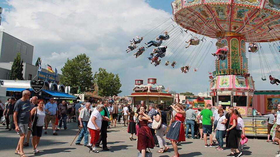 Unsere Volksfest-Impressionen vom Donnerstag. Unsere Volksfest-Impressionen vom Donnerstag.