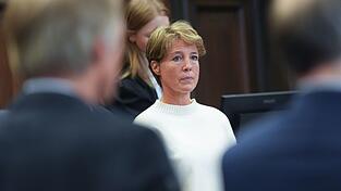 Christina Block reagiert mit Betroffenheit auf Audioaufnahmen von der Entführung ihrer Kinder in der Silvesternacht 2023/24.