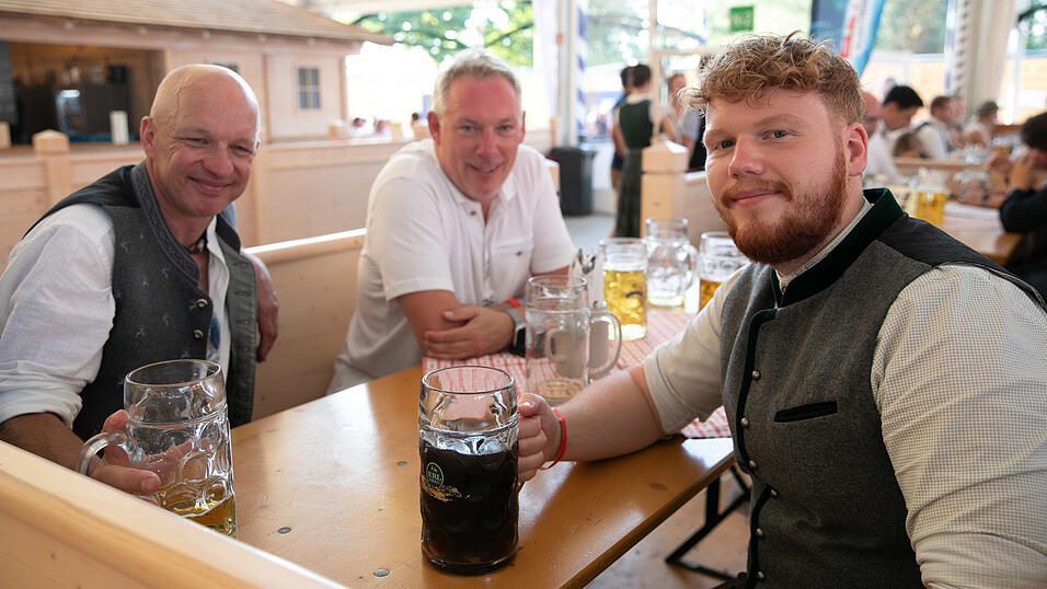 Die Partybilder vom Sonntag, 10. August, aus dem Festzelt Reisinger. Die Partybilder vom Sonntag, 10. August, aus dem Festzelt Reisinger.