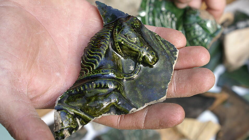 Aufregende Funde machten die Arch&auml;ologen am Kollerparkplatz. (Fotos: r&uuml;d)