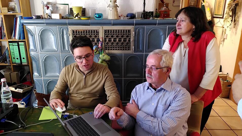 Die Wahlergebnisse finden die Genossen erschreckend.