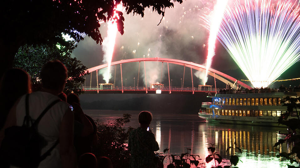 'Donau in Flammen' fand heuer zum 20. Mal in Vilshofen statt.