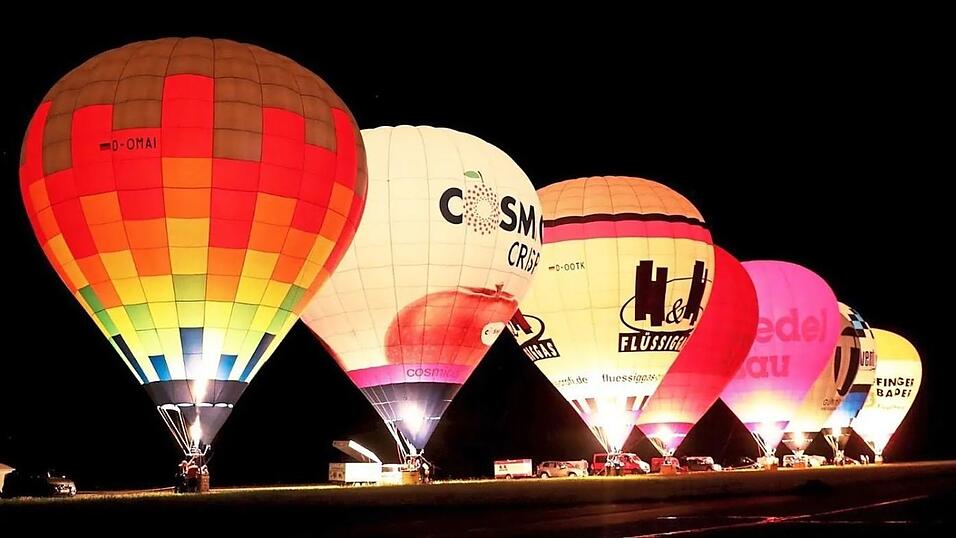 Das farbenfrohe Ballonglühen leitete im vergangenen Jahr das Wettfahrtwochenende ein. Dieses Jahr fällt es wetterbedingt aus.